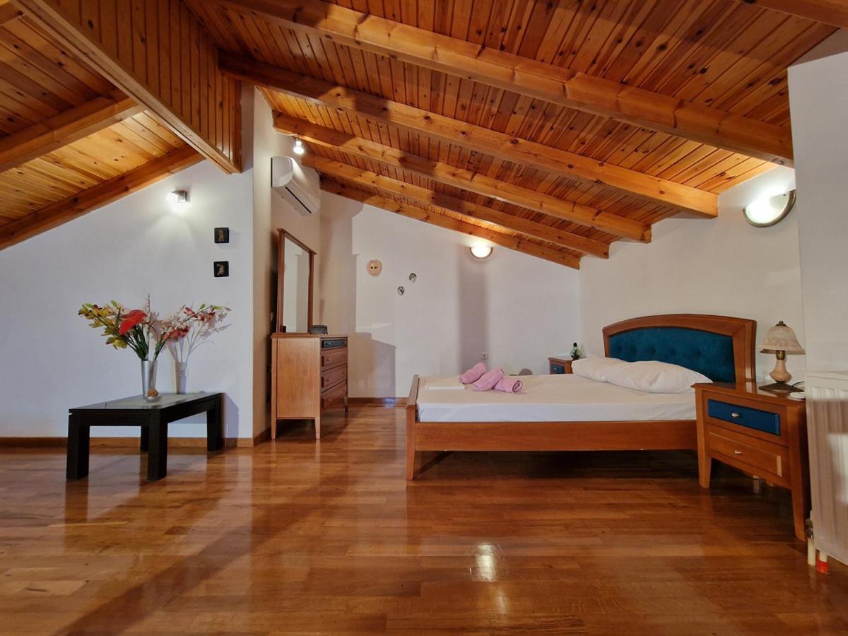 Villa Liana : Luxury Villa With Fantastic Sea View, Near Airport ปอร์โตราฟตี ภายนอก รูปภาพ