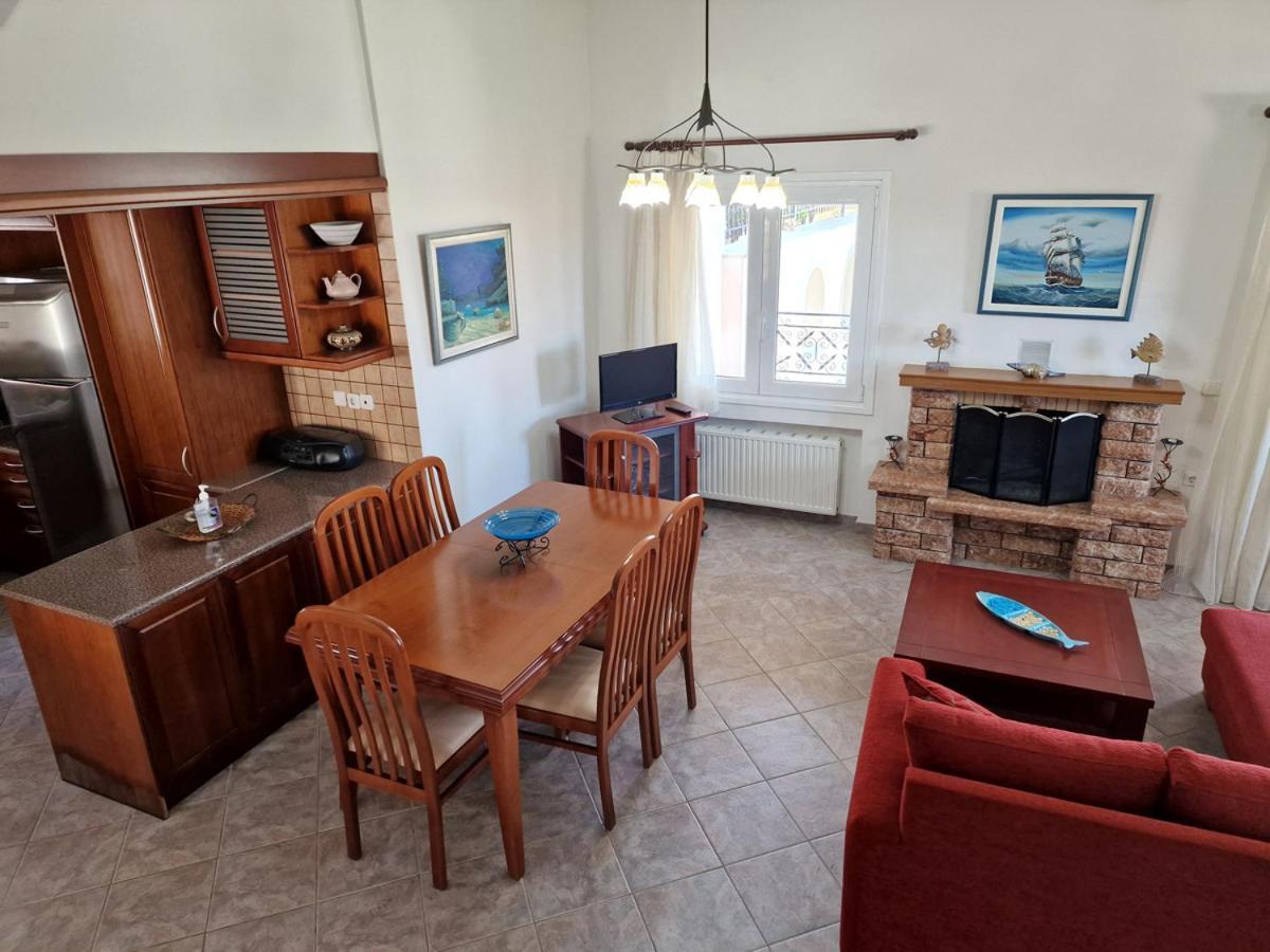 Villa Liana : Luxury Villa With Fantastic Sea View, Near Airport ปอร์โตราฟตี ภายนอก รูปภาพ