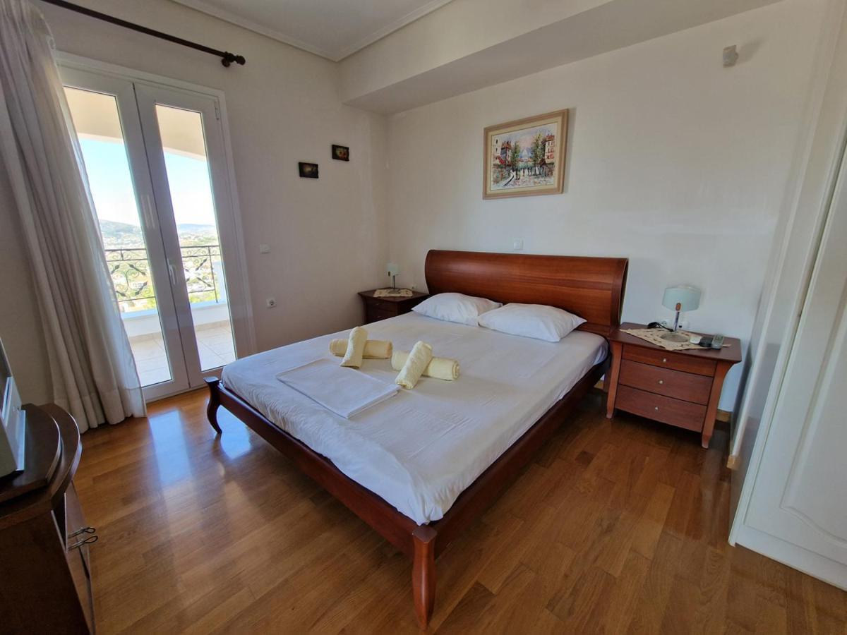 Villa Liana : Luxury Villa With Fantastic Sea View, Near Airport ปอร์โตราฟตี ภายนอก รูปภาพ